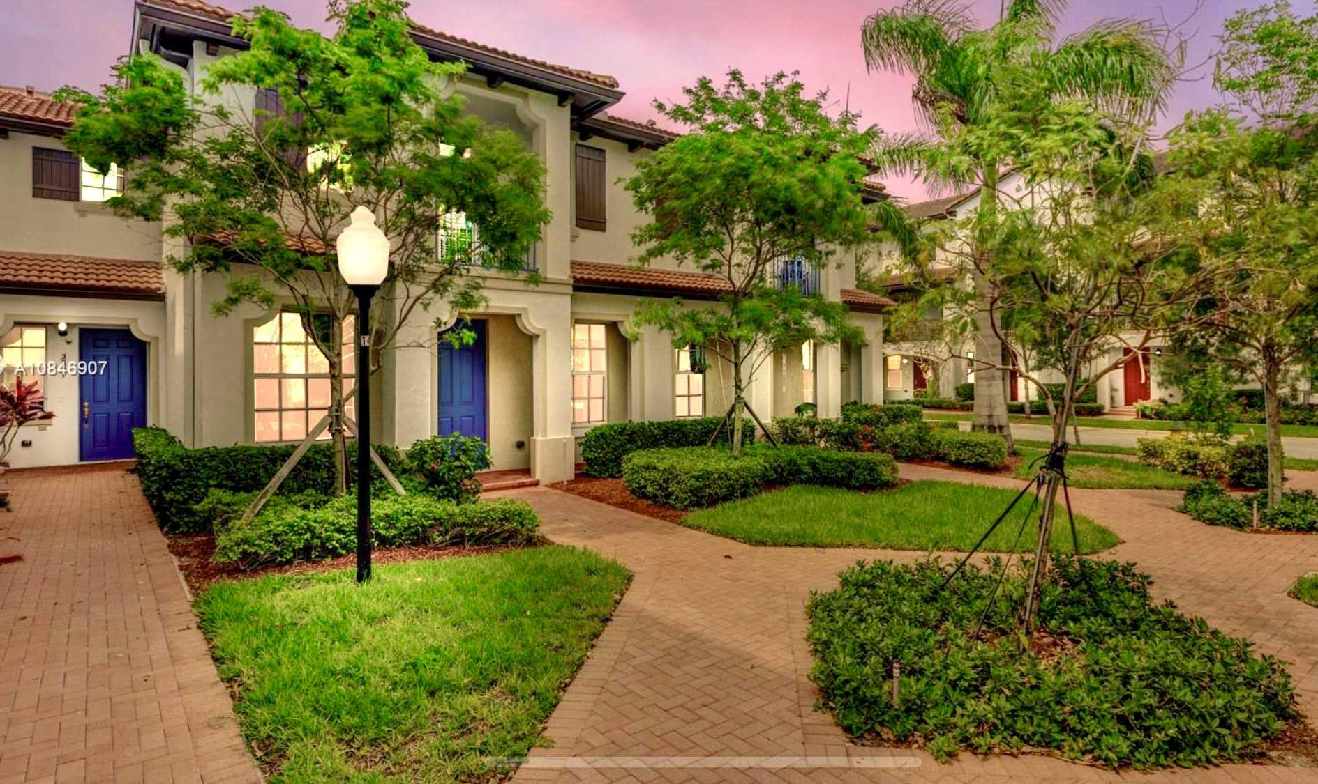 11837 SW 27 ST, Miramar, FL -SOLD-