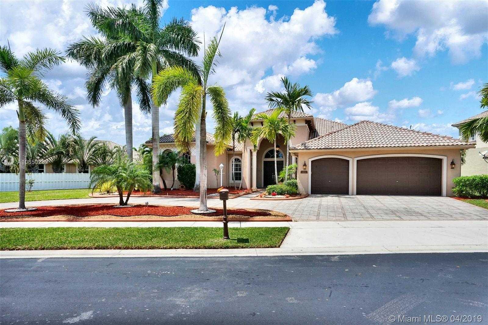 1204 NW 137 TE, Pembroke Pines, FL -SOLD-