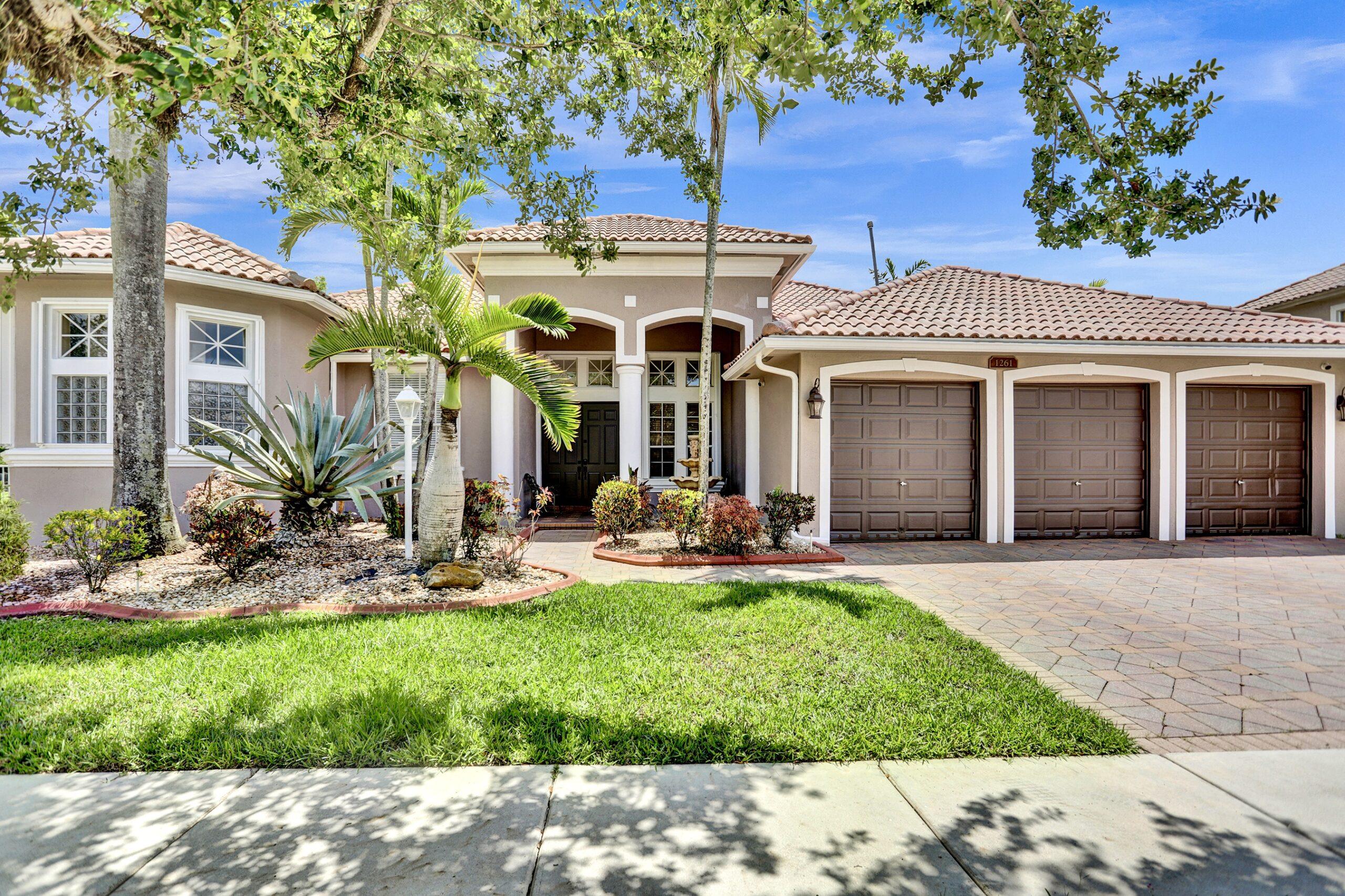 1261 NW 137 AVE, Pembroke Pines, FL -SOLD-