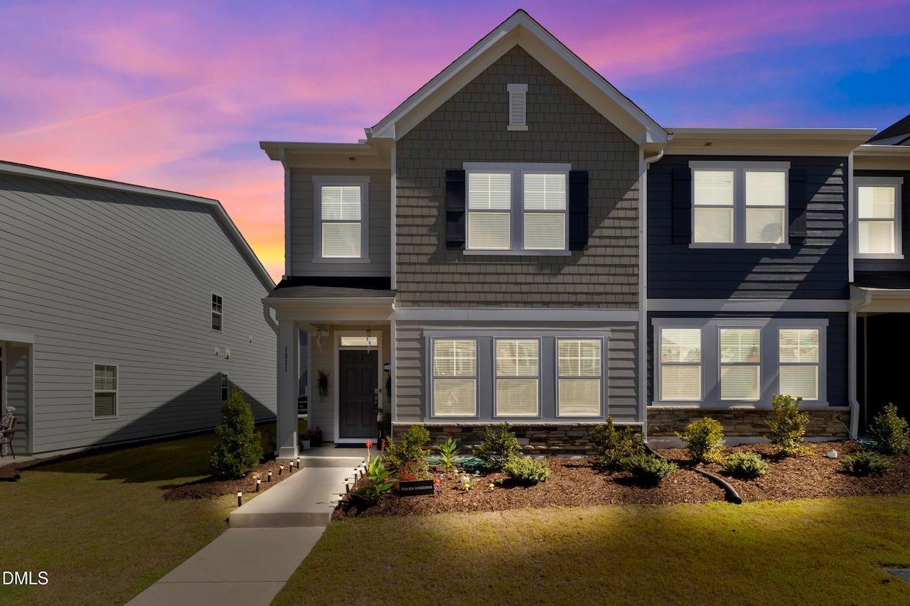 1811 Aspen River Lane, Apex NC 27502