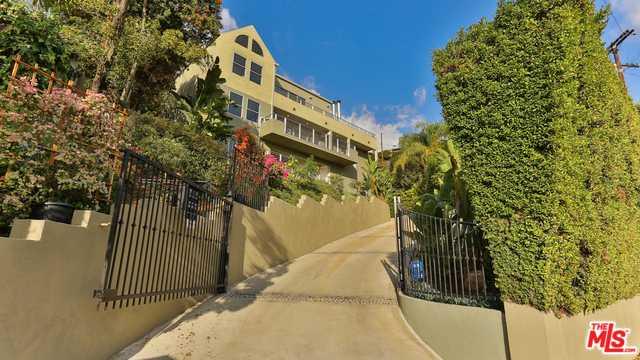 2760 La Cuesta Dr, Hollywood, CA -SOLD-