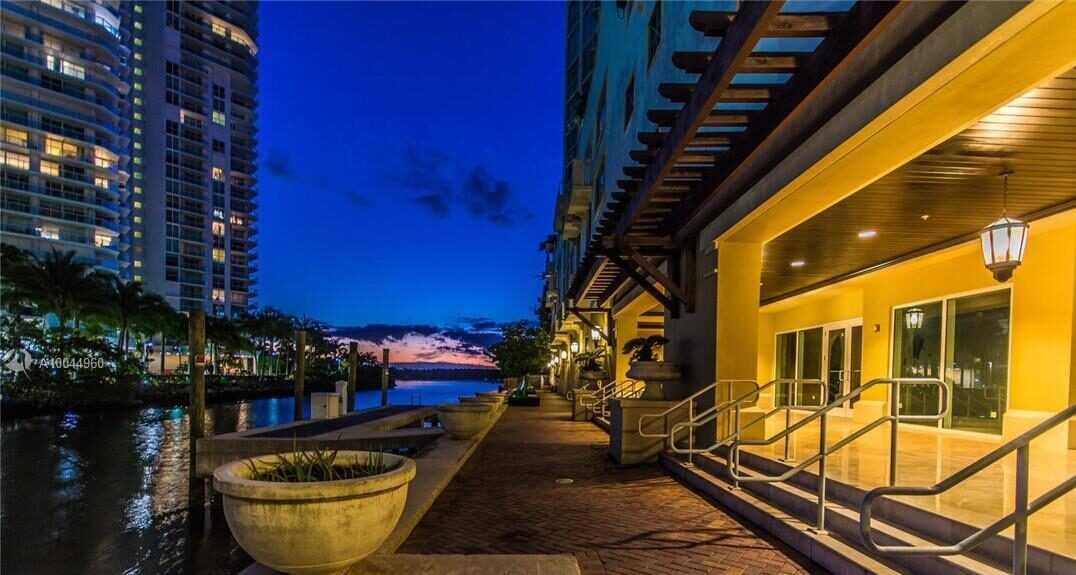 252 Sunny Isles Blvd, Sunny Isles Beach, FL -SOLD-